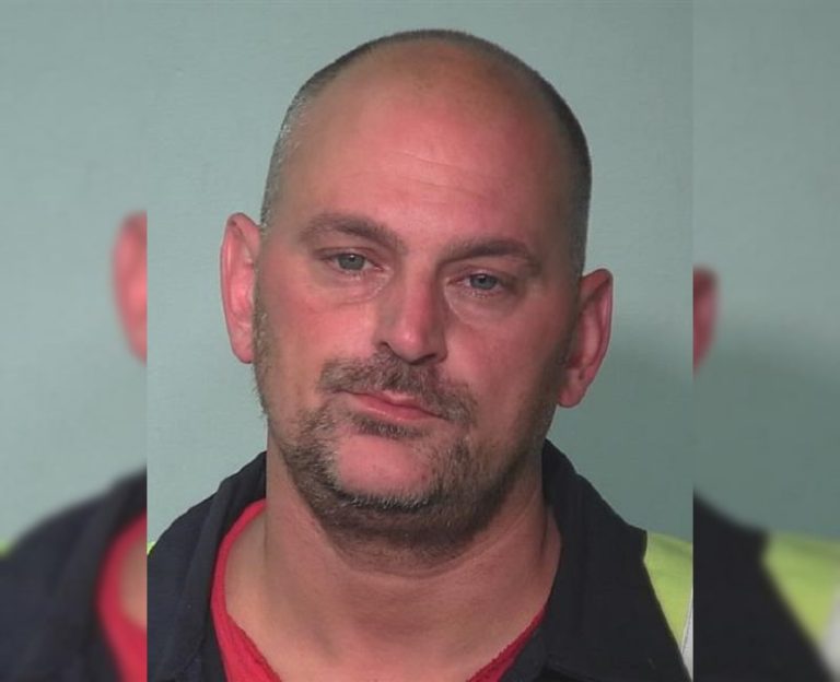 Fort Wayne Man Accused Of Having Sex With 11 Year Old Wowo 1190 Am