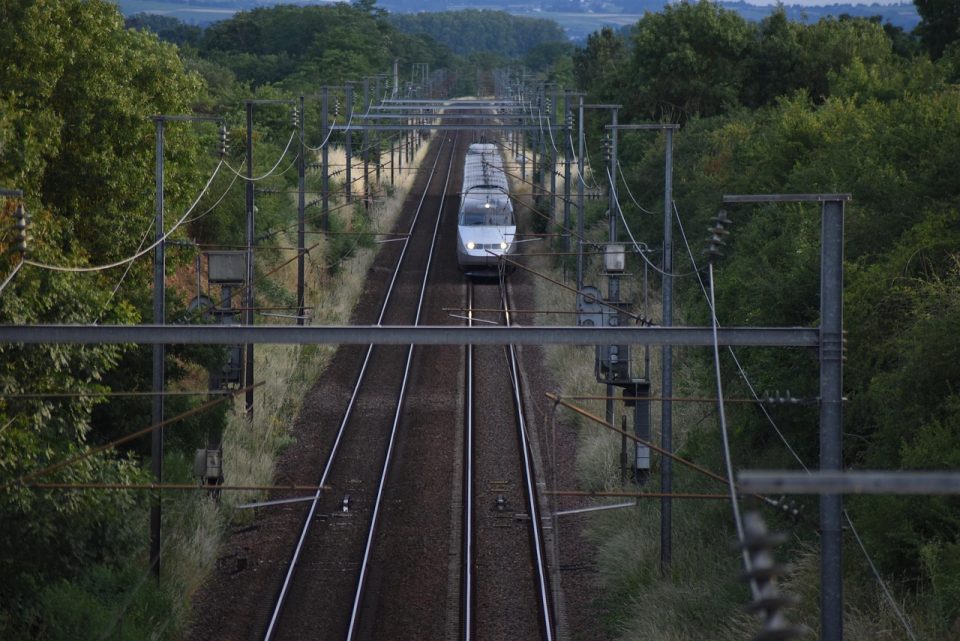 train, rail, speed, france, electricity, high speed train