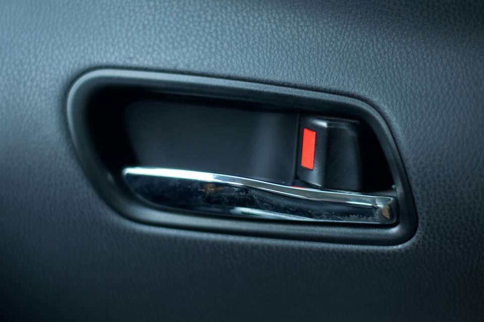 black car door handle bar