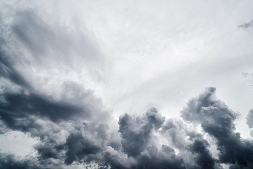 clouds, dark, 4k wallpaper, full hd wallpaper, windows wallpaper, storm, beautiful wallpaper, laptop wallpaper, background, hd wallpaper, mac wallpaper, free background, desktop backgrounds, cool backgrounds, free wallpaper, sky background, 4k wallpaper 1920x1080, outdoors, wallpaper 4k, wallpaper hd, rainy, sky, nature, abstract
