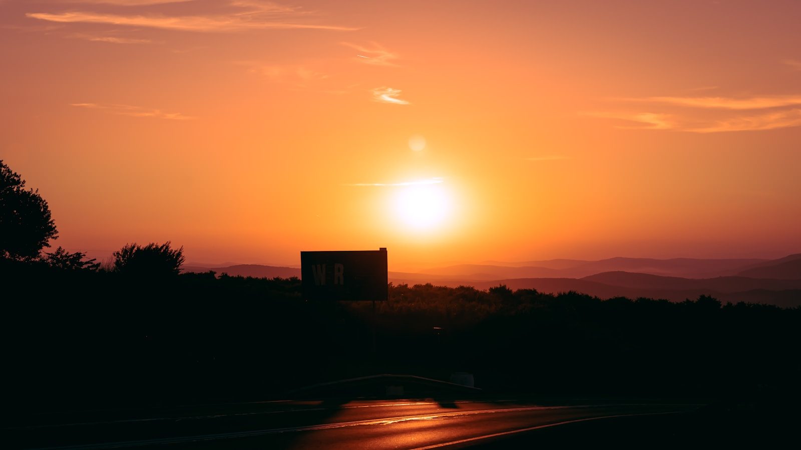 Doctors warn of rising heat illness risk as early June temperatures climb in Indiana