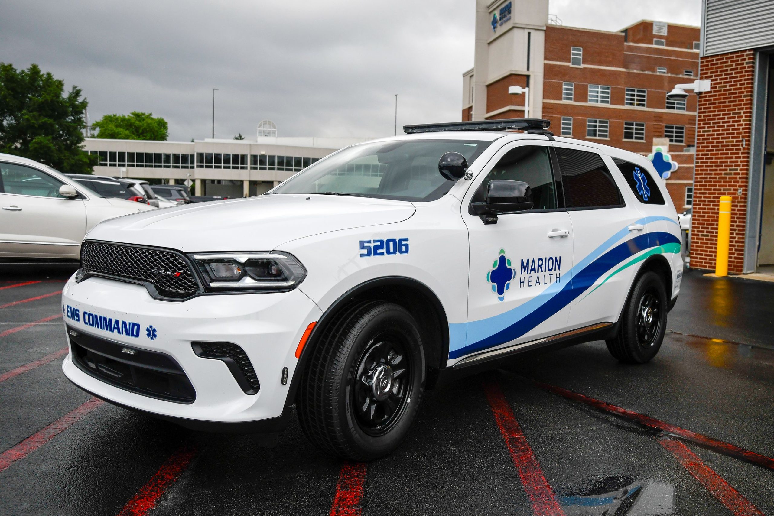 Marion Health Auxiliary donates Chase/Command vehicle to EMS