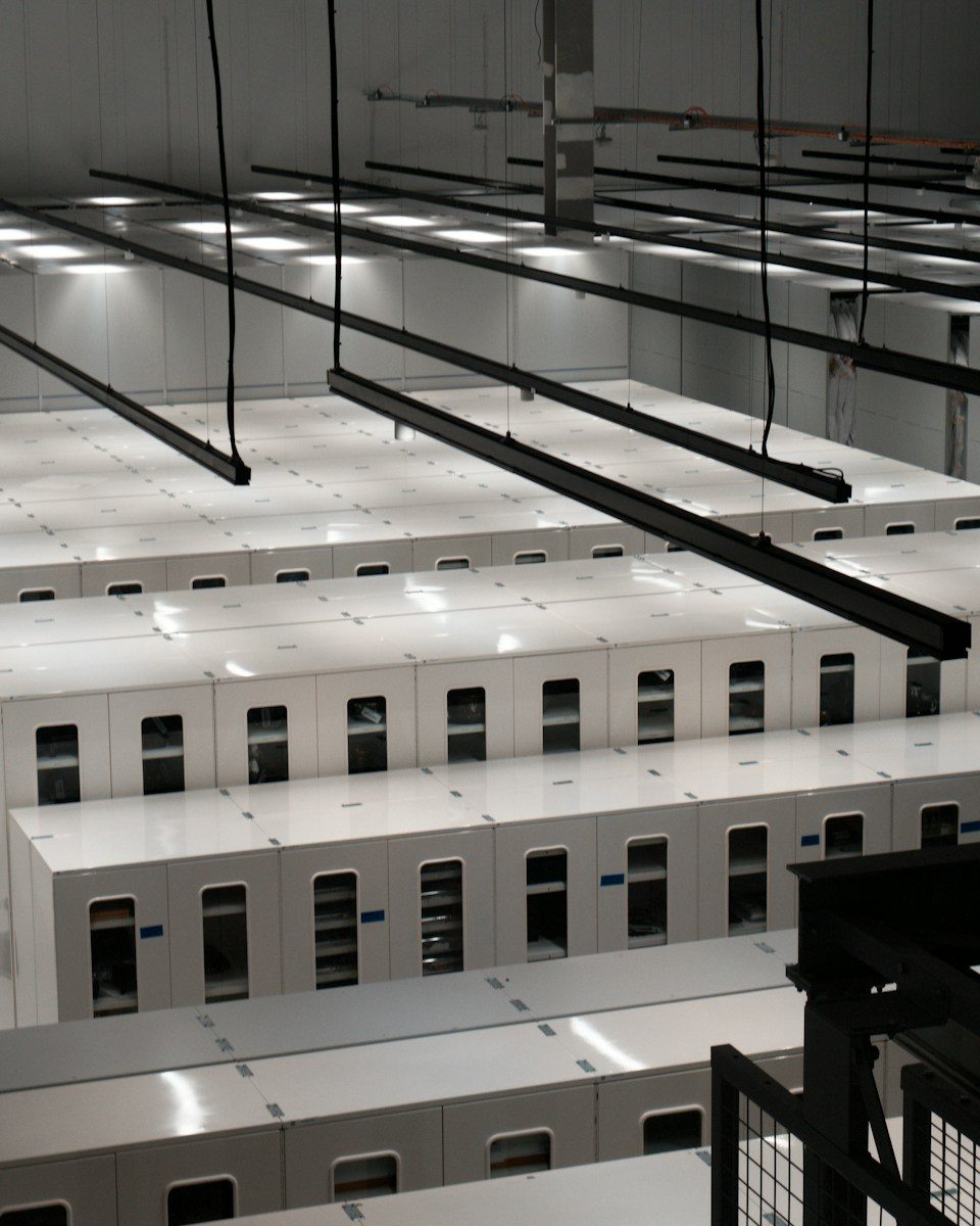 Michigan Data Centers Face Growing Backlash as Experts Predict Tougher Regulations - WOWO News/Talk 92.3 FM and 1190 AM